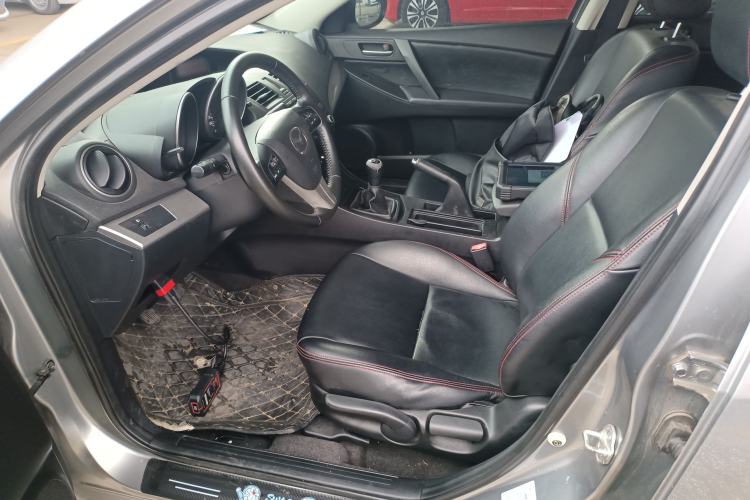 Used Mazda Mazda 3 2013 Sedan 1.6L Manual Elite Model