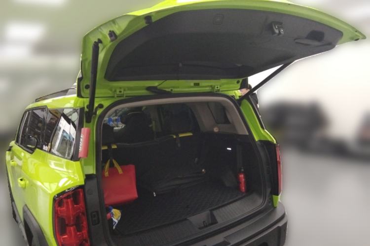 Used Haval X DOG 2022 1.5T DCT Two-Wheel Drive Trendy Edition Trunk