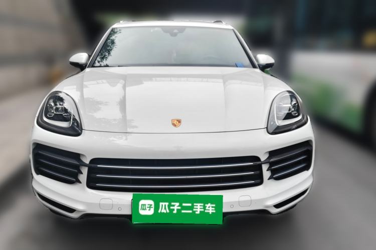 Used Porsche Cayenne E-Hybrid 2019 Cayenne E-Hybrid 2.0T Front