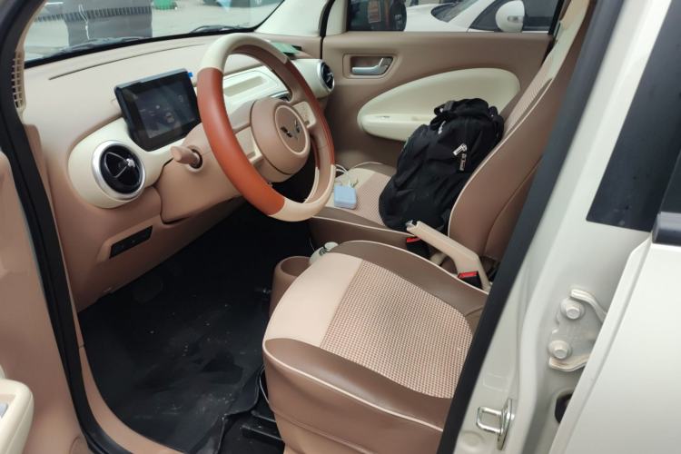 Used Wuling Hongguang MINIEV 2025 Four-Door Version Advanced Edition
