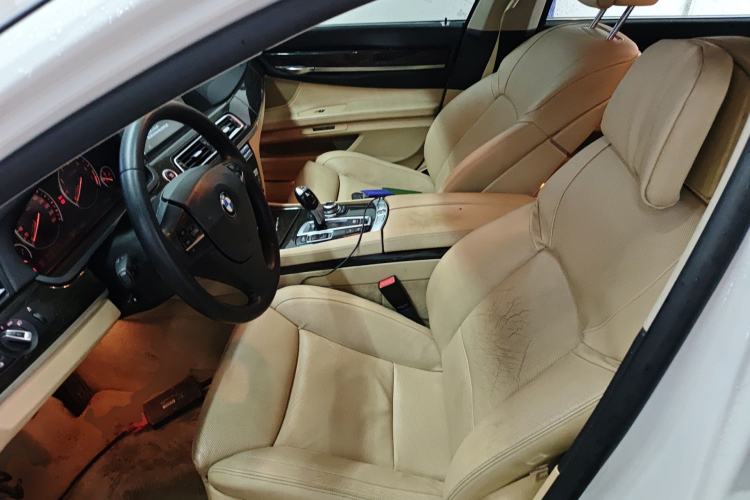 Used BMW 7 Series 2009 730Li Luxury Model Left Front Seat