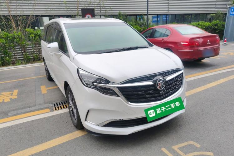 Used Buick GL8 2022 ES Landtrek 653T Comfort Edition