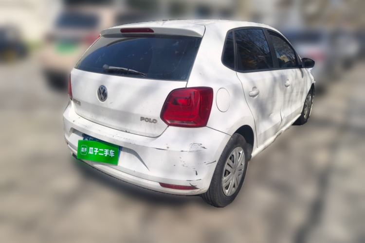 Used Volkswagen Polo 2014 1.4L Manual Fashion Edition
