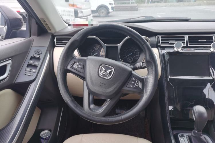 Used JMC Yusheng S330 2016 1.5L GTDi Automatic All-Wheel-Drive Flagship Edition
