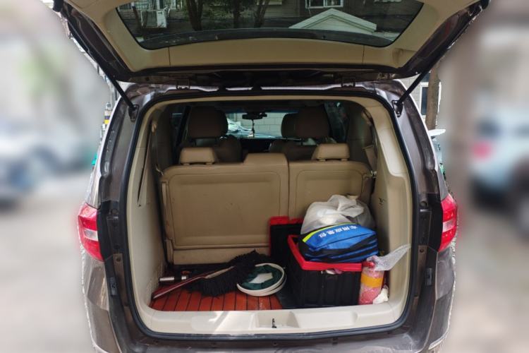 Used Buick GL8 2015 2.4L Luxury Business Premium Edition
