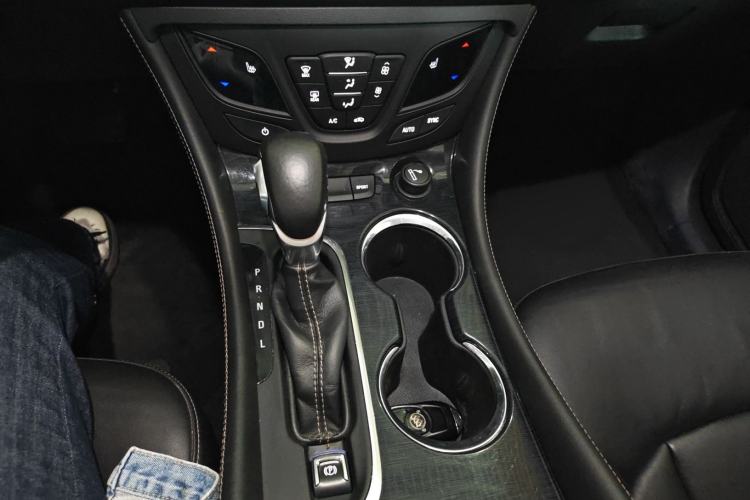 Used Buick Envision 2016 28T Four-Wheel Drive Elite Version