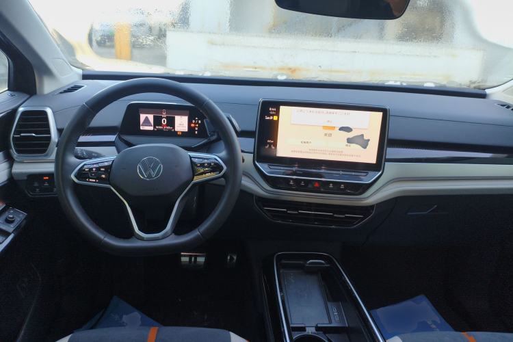 Used Volkswagen ID.6 CROZZ 2022 Long-Range PRO Edition
