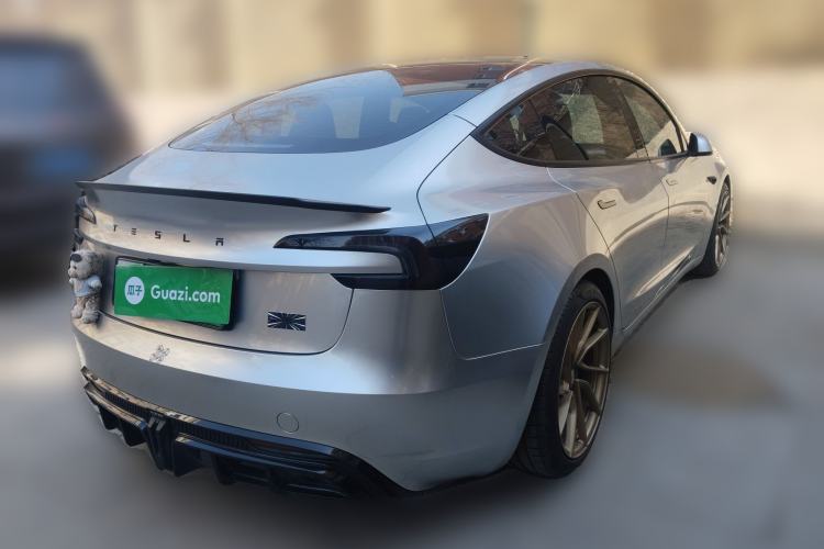 Used Tesla Model 3 2023 Long-Range All-Wheel-Drive Version