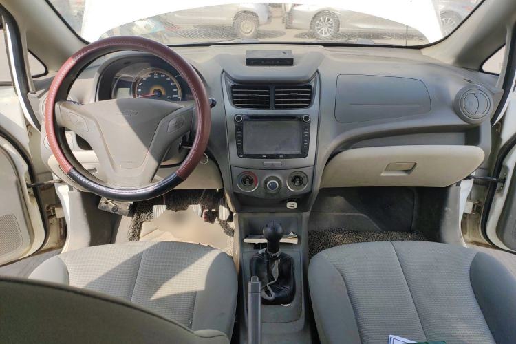 Used Chevrolet Sail 2011 Sedan 1.4L Manual Happiness Edition
