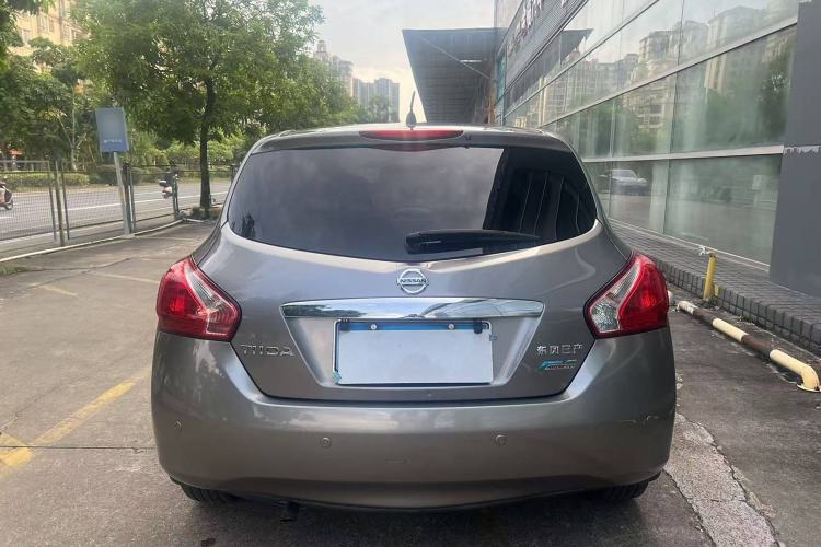 Used Nissan Tiida 2011 1.6L CVT Smart Version