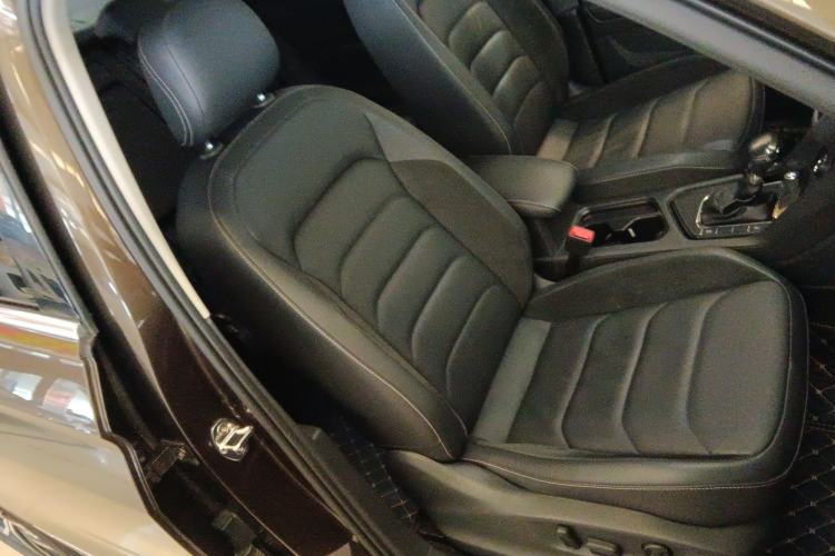 Used Volkswagen Tiguan L 2017 330TSI Automatic Two-Wheel Drive Luxury Edition