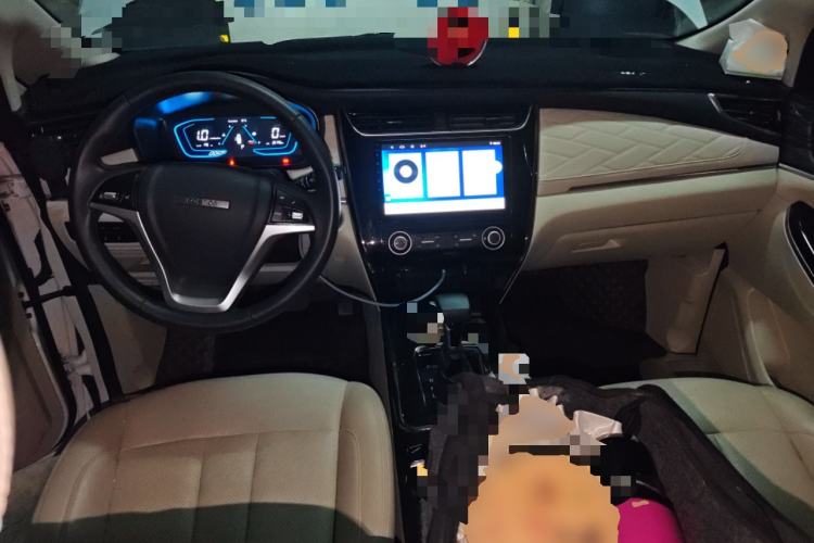 Used Oshan Cosmos 2022 1.5T Automatic Business Model