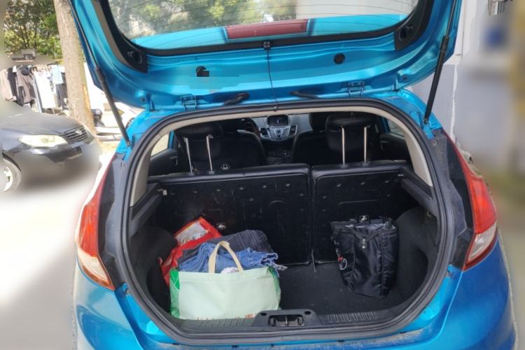 Used Ford Fiesta 2013 Hatchback 1.5L Automatic Fashion Edition Trunk