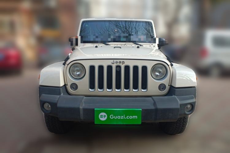 Used Jeep Wrangler 2015 3.0L Sahara Four-Door Comfort Edition
