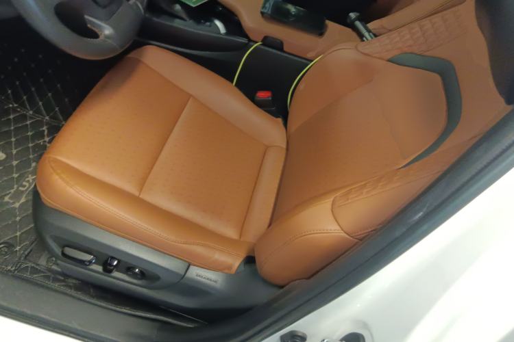 Used Lexus UX 2020 260h Explore & Adventure Edition