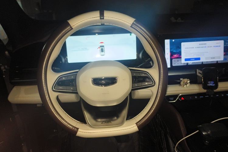 Used Geely Auto Monjaro L 2021 2.0TD DCT EVO Two-Wheel Drive Prestige Version
