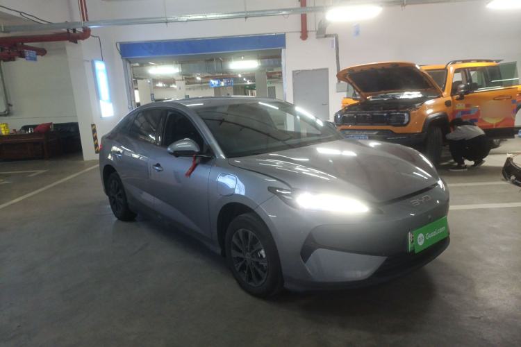 Used BYD e7 2025 Model 520 Smart Travel Edition