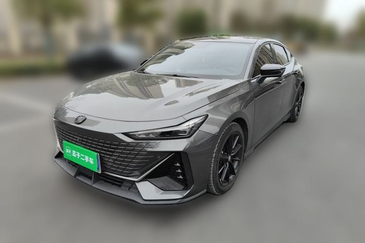 Used Changan UNI-V 2022 1.5T Prestige Version