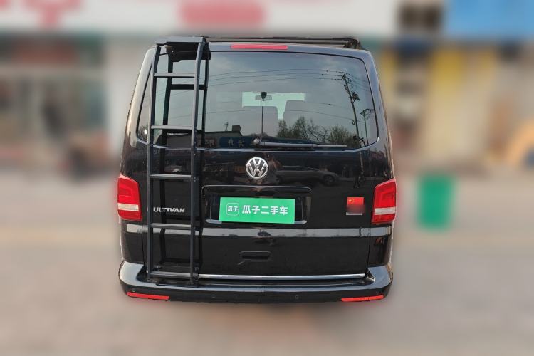 Used Volkswagen Multivan 2014 2.0 TSI Four-Wheel-Drive Executive Edition
