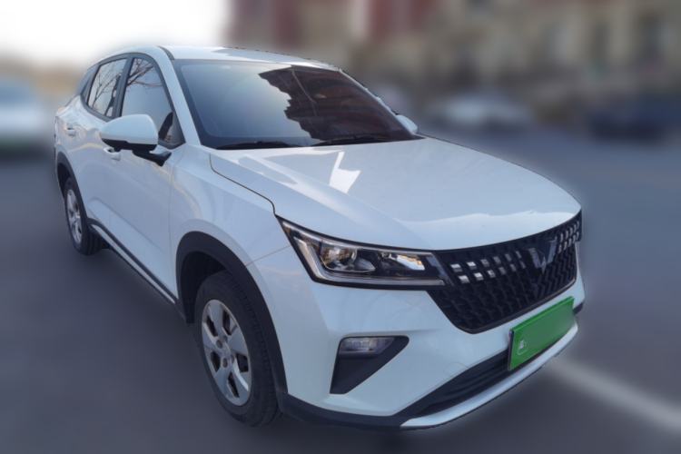 Used Wuling Alvez 2022 1.5L Manual Free-Style Model Front Right 45 Deg