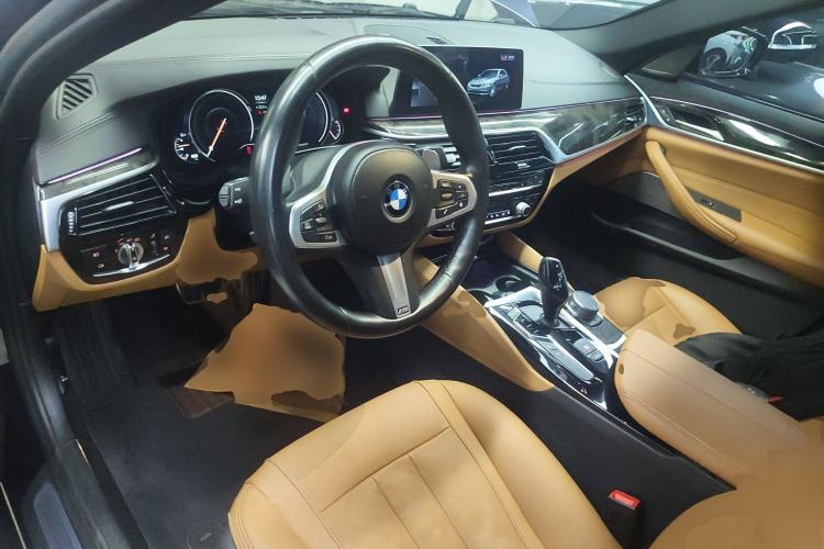 Used BMW 5 Series 2018 Restyled 530Li Luxury Edition M Sport Package