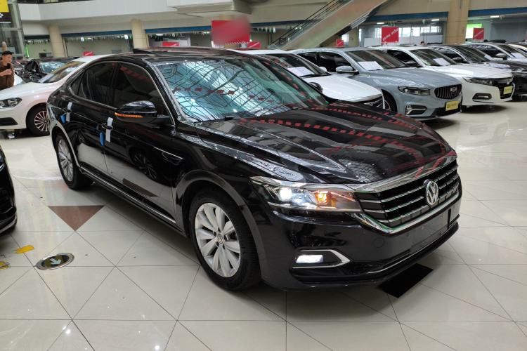Used Volkswagen Passat 2020 330TSI Elite Edition China VI
