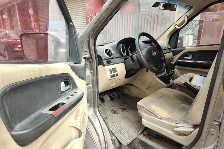 Used CHANGAN KAICHENG Ruixing M70 2017 1.5L Comfort-Style Liftback Door DAM15DL Driver Seat