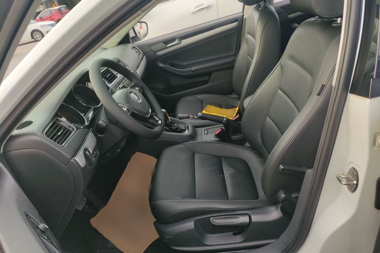 Used Volkswagen Sagitar 2018 1.6L Automatic Comfort Model Left Front Seat