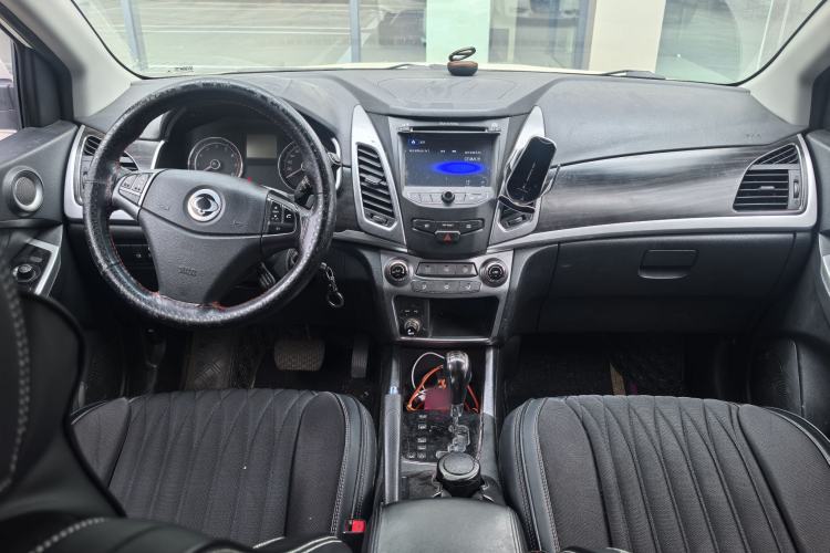 Used SsangYong Korando 2014 2.0L Gasoline Two-Wheel Drive Automatic Elite Navigation Edition
