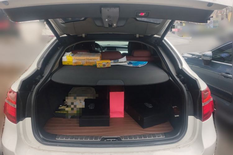 Used BMW X6 2013 xDrive35i U.S. specification
