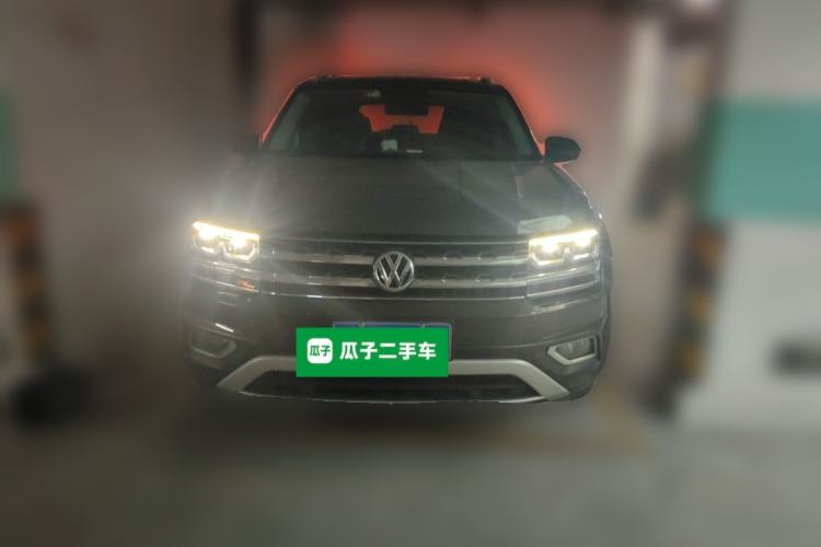 Used Volkswagen Teramont 2017 330TSI Two-Wheel-Drive Luxury Edition Front