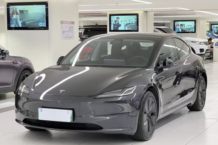 Used Tesla Model 3 2025 Rear-Wheel-Drive Version