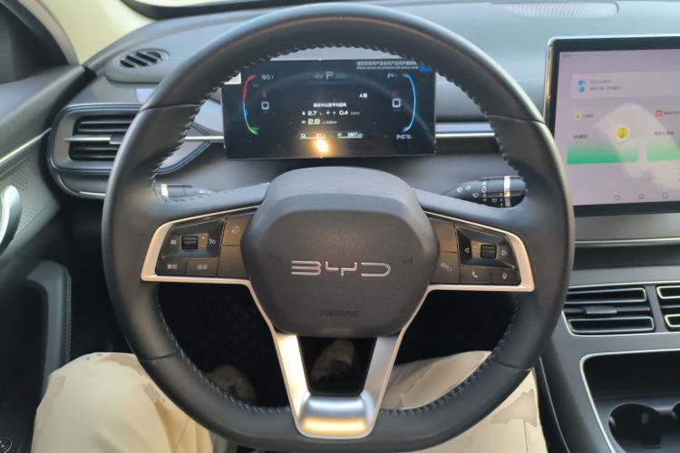Used BYD Destroyer 05 2024 Honor Edition DM-i 120KM Luxury Model Steering Wheel