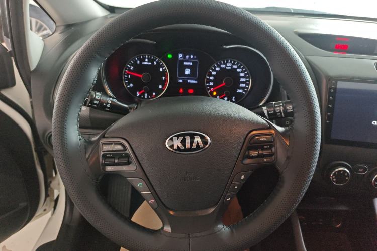 Used Kia K3 2017 1.6L Automatic 15th Anniversary Special Edition GLS Steering Wheel