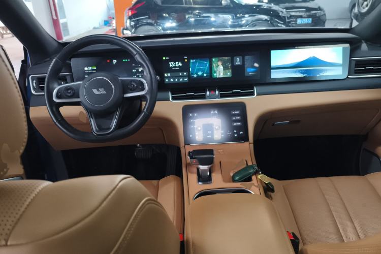 Used Li Auto ONE 2020 Extended-Range 6-Seater Version Center Console