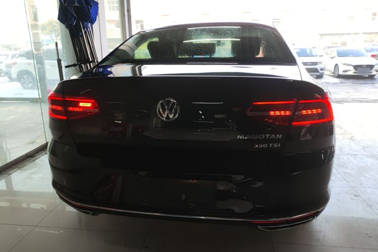 Used Volkswagen Magotan 2017 330TSI DSG Luxury Model
