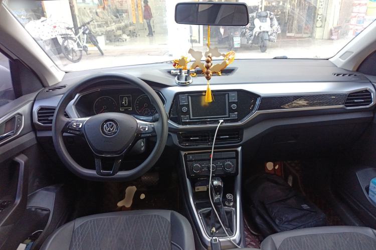 Used Volkswagen T-Cross 2019 1.5L Automatic Comfort Edition Center Console