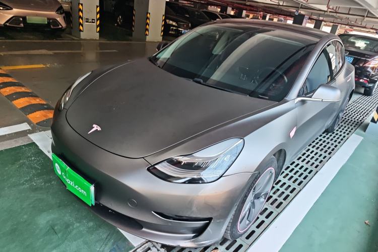 Used Tesla Model 3 2019 Long-Range Rear-Wheel-Drive Version