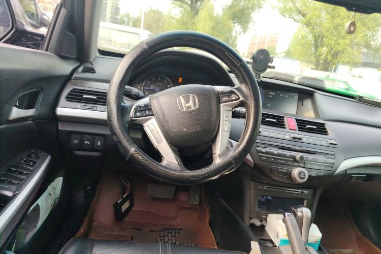 Used Honda Crosstour 2012 2.4L Prestige Edition