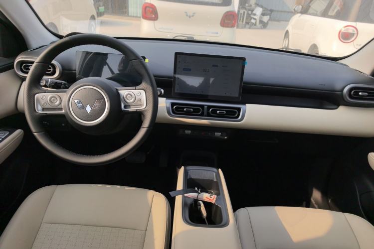 Used Wuling Bingo PLUS 2024 401 km Range 5-Seater Version