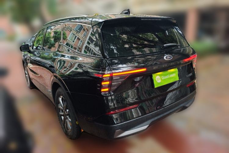 Used Ford Edge 2023 Ford Explorer L 2.0T EcoBoost Two-Wheel Drive 7-Seater Luxury Model