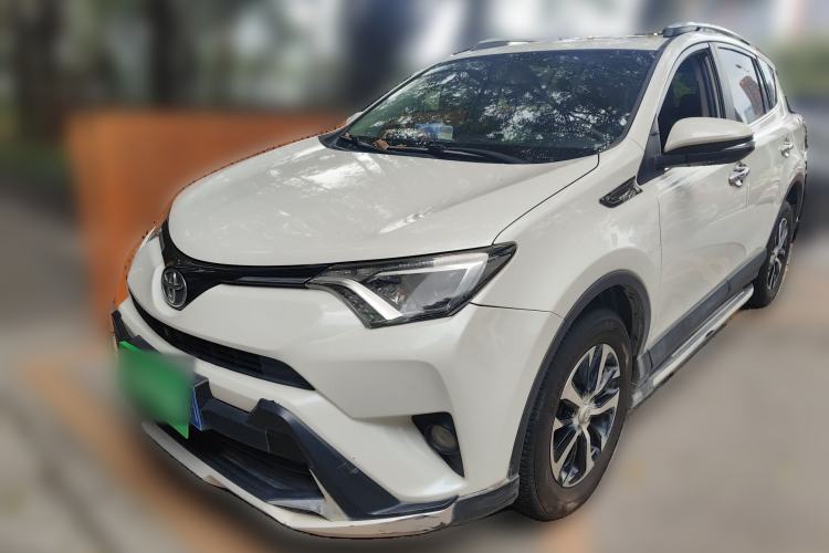 Used Toyota RAV4 2019 2.0L CVT Two-Wheel Drive Comfort Edition China VI Standard