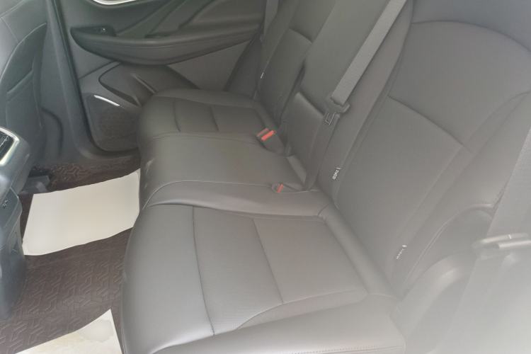 Used Buick Enclave 2020 28T Two-Wheel Drive Zhanqi Version Left Rear Seat