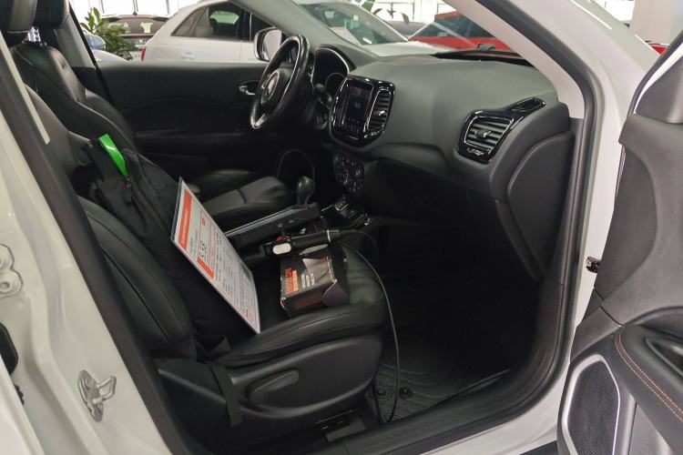 Used Jeep Compass 2019 220T Automatic Family Edition