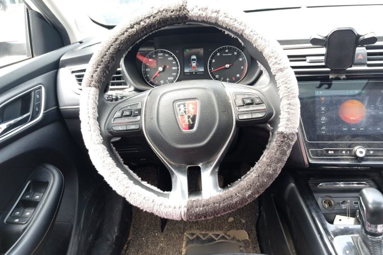 Used Roewe i5 2019 1.5L Automatic 4G Connected Langyue Edition Steering Wheel