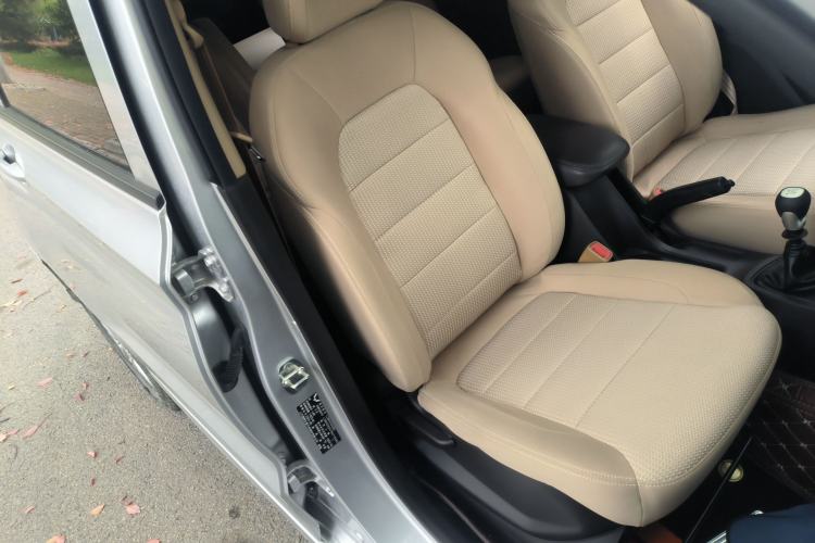 Used Wuling Hongguang 2021 1.5L Revised S Standard Version with Electric Power Steering LAR Right Front Seat