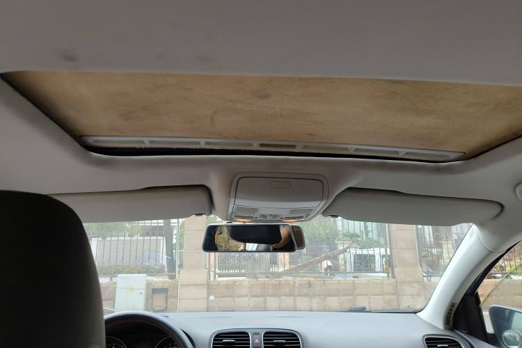 Used Volkswagen Golf 2010 1.4 TSI Automatic Comfort Model
