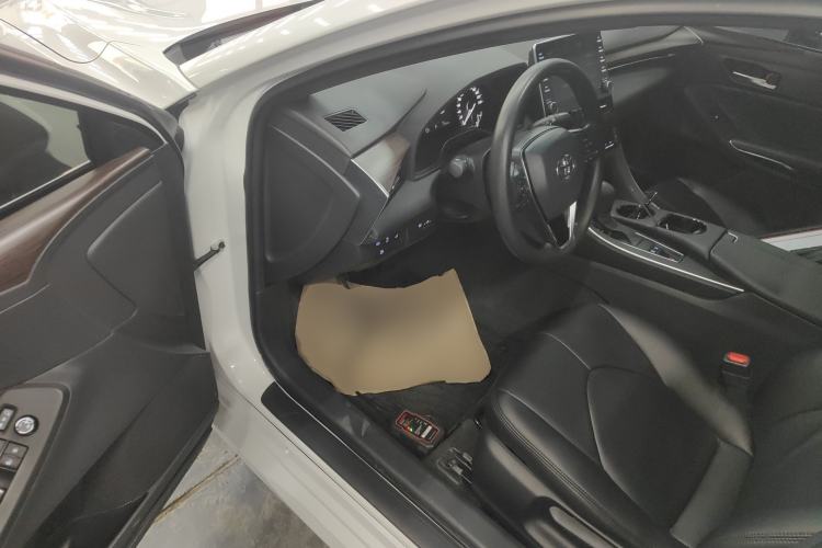 Used Toyota Avalon 2019 2.0L Ambition Edition China VI