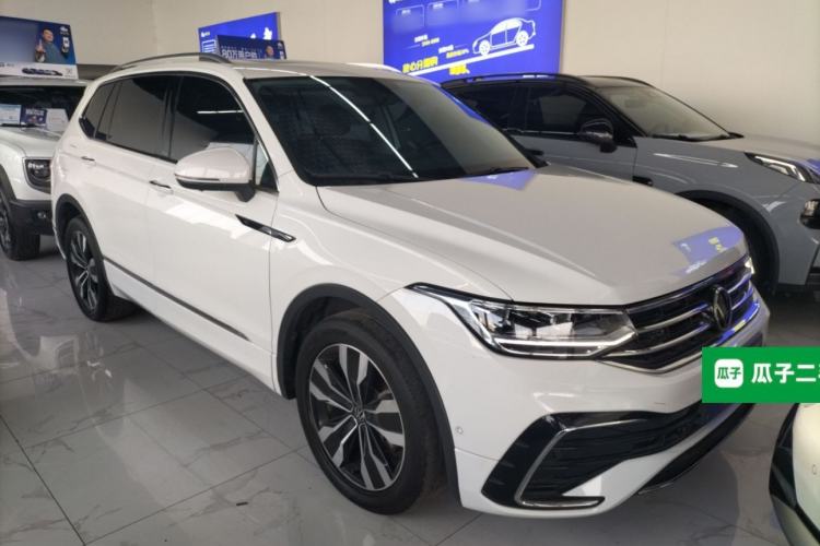 Used Volkswagen Tiguan L 2022 330TSI Automatic Two-Wheel Drive R-Line Enhanced Edition
