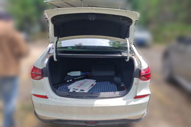 Used Chevrolet Monza 2019 RS 330T Automatic Comfort Edition China VI Standard Trunk